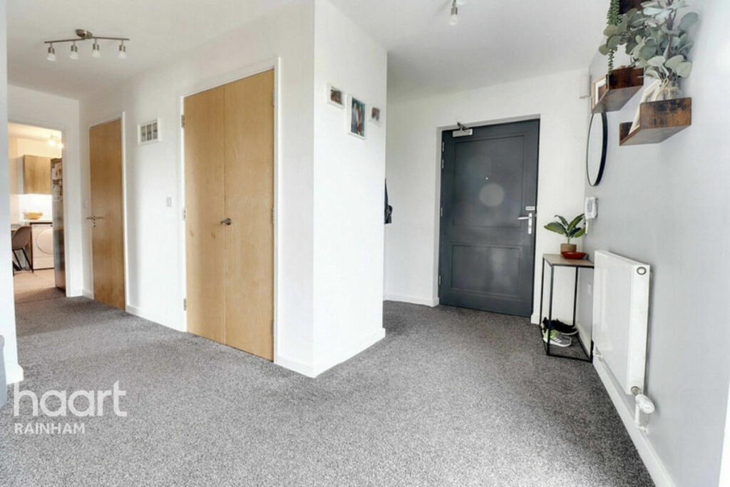 2 Schlafzimmer Wohnung in Rainham, United Kingdom, Nr. 4857