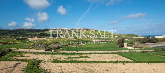 Apartamento de 2 dormitorios en Marsalforn, Malta No. 2719 13