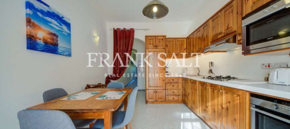 Apartamento de 2 dormitorios en Marsalforn, Malta No. 2719 2