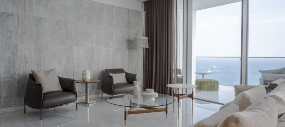 3 bedrooms Apartment in Limassol, Cyprus No. 24161 5