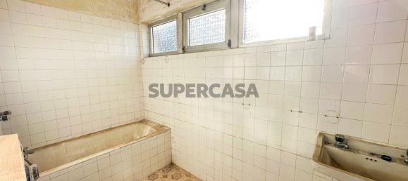 584m² Building in Avelar, Portugal No. 162456 2