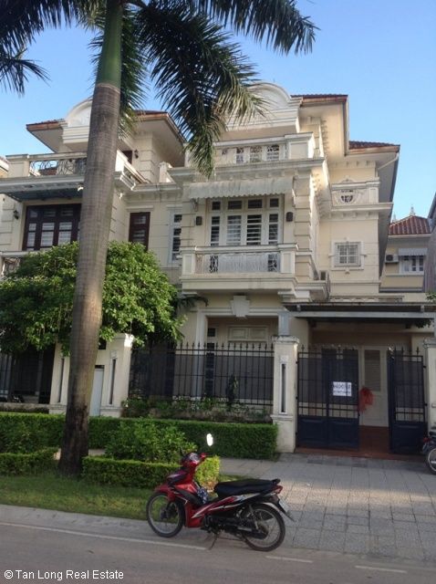 4 chambres Villa à Tay Ho, Vietnam No. 4953