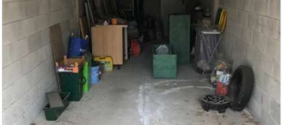 4 bedrooms Apartment in Carnago, Italy No. 359543 17