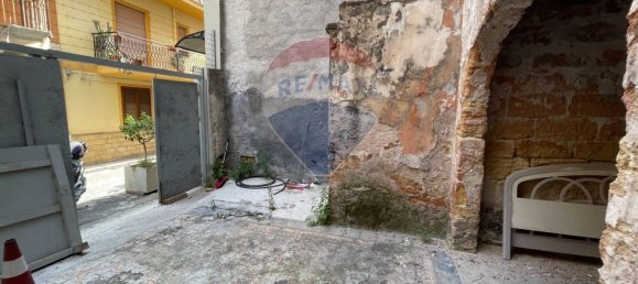 Apartamento de 1 dormitorio en Bagheria, Italy No. 308733 5