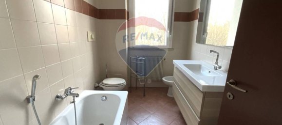 3 bedrooms Apartment in Arese, Italy No. 136871 11