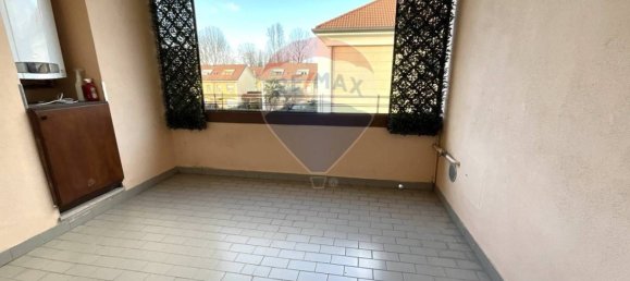 3 bedrooms Apartment in Arese, Italy No. 136871 9