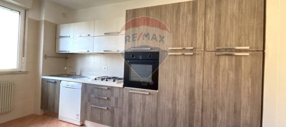 3 bedrooms Apartment in Arese, Italy No. 136871 5