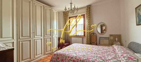 4 rooms Apartment in Cecina, Italy No. 191980 14