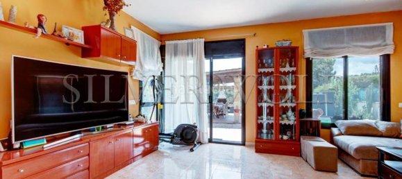 Casa de 3 dormitorios en Santa Eulalia De Roncana, Spain No. 187142 8