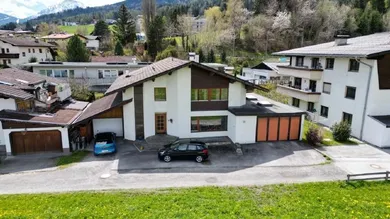 7 rooms Building in Mutters, Austria No. 149659