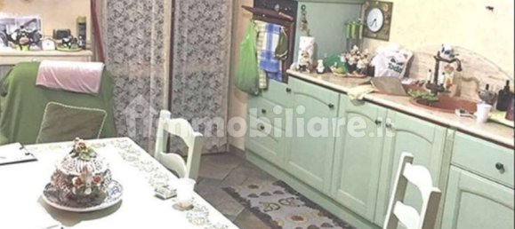 5 rooms Garage in Rome, Italy No. 293424 4