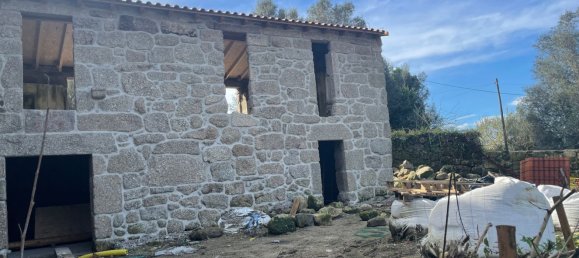 2 bedrooms Castles in Terras de Bouro, Portugal No. 189908 2