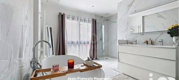 5 chambres Maison à Roncq, France No. 51371 19