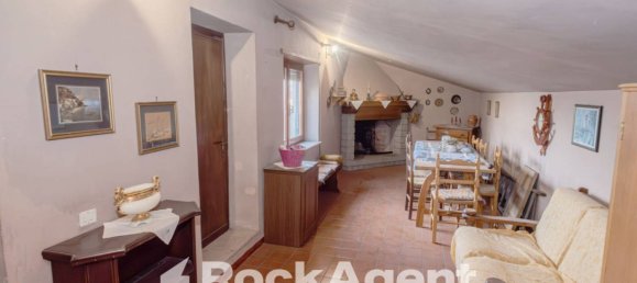 3 bedrooms Apartment in Viterbo, Italy No. 12686 23