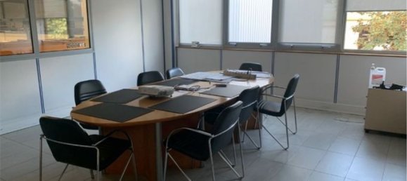 4171m² Commercial property in Le Plessis-Bouchard, France No. 306212 9