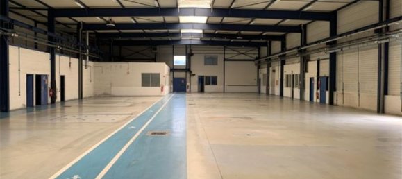 4171m² Commercial property in Le Plessis-Bouchard, France No. 306212 7