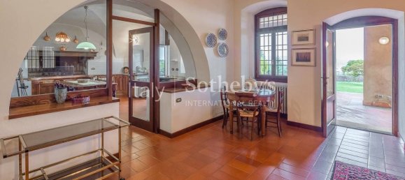 10 غرف نوم فيلا في Cenate Sotto, Italy رقم 149094 5