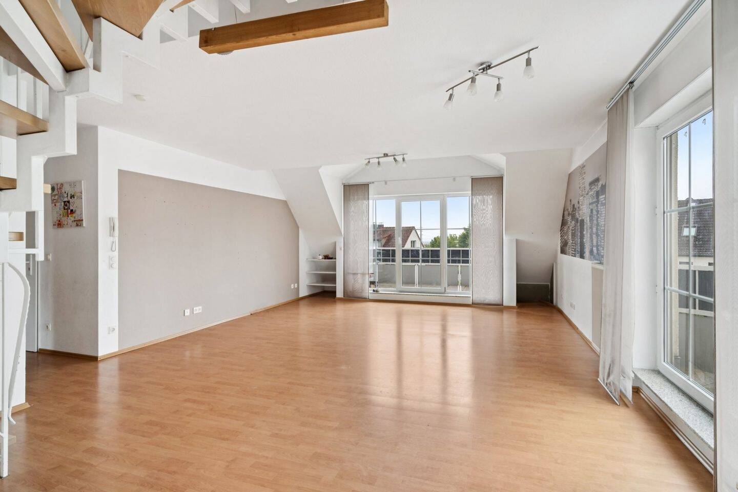 2 chambres Duplex à Main-Taunus, Germany No. 226712