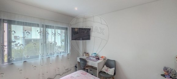 4 bedrooms House in Quelfes, Portugal No. 24952 31