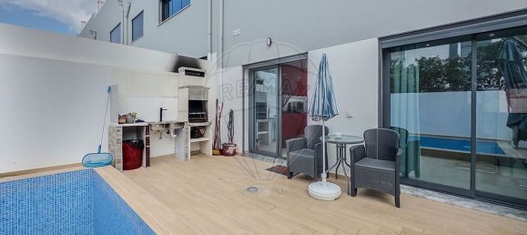 4 bedrooms House in Quelfes, Portugal No. 24952 18