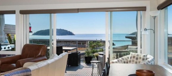 4 bedrooms House in British Columbia, Canada No. 1255 7