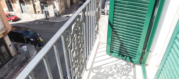 3 rooms Apartment in Bari, Italy No. 145664 5