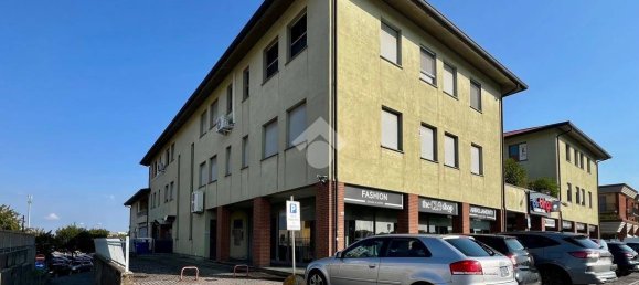 2 Schlafzimmer Wohnung in Calusco d'Adda, Italy, Nr. 272444 34