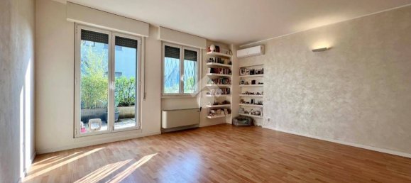 2 Schlafzimmer Wohnung in Calusco d'Adda, Italy, Nr. 272444 3