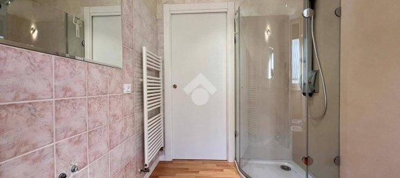 2 Schlafzimmer Wohnung in Calusco d'Adda, Italy, Nr. 272444 18