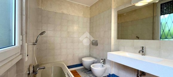 2 Schlafzimmer Wohnung in Calusco d'Adda, Italy, Nr. 272444 29