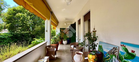 6 bedrooms Villa in Abano Terme, Italy No. 293732 2