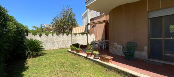 Apartamento de 5 dormitorios en Ardea, Italy No. 334099 3