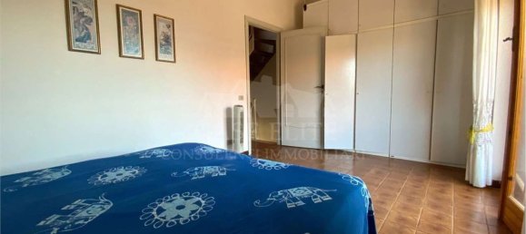 Apartamento de 5 dormitorios en Ardea, Italy No. 334099 21