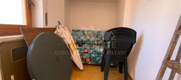 Apartamento de 5 dormitorios en Ardea, Italy No. 334099 45
