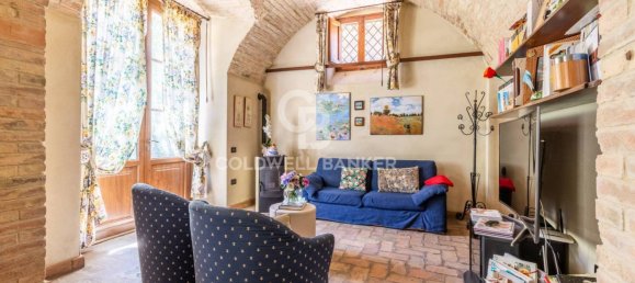 4 bedrooms Villa in Sigillo, Italy No. 293130 19