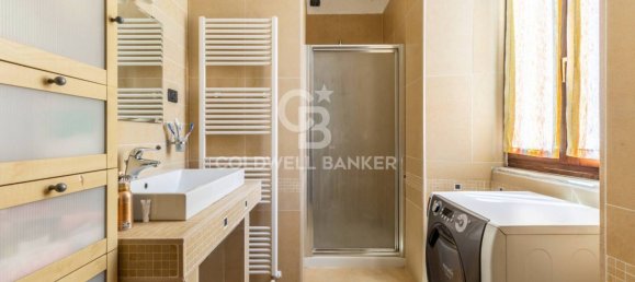 4 bedrooms Villa in Sigillo, Italy No. 293130 15