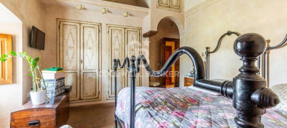 4 bedrooms Villa in Sigillo, Italy No. 293130 28
