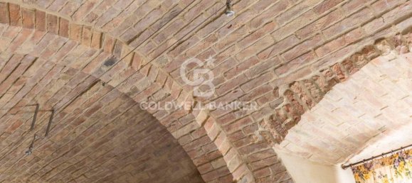 4 bedrooms Villa in Sigillo, Italy No. 293130 17