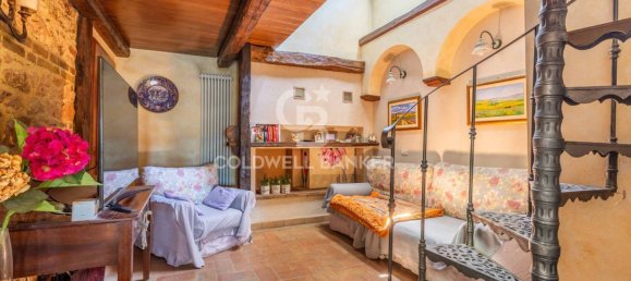 4 bedrooms Villa in Sigillo, Italy No. 293130 23
