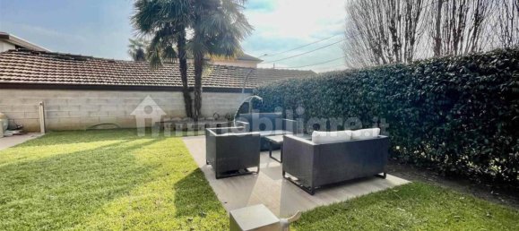 Квартира с 2 спальнями в Севезо, Италия № 227791 19