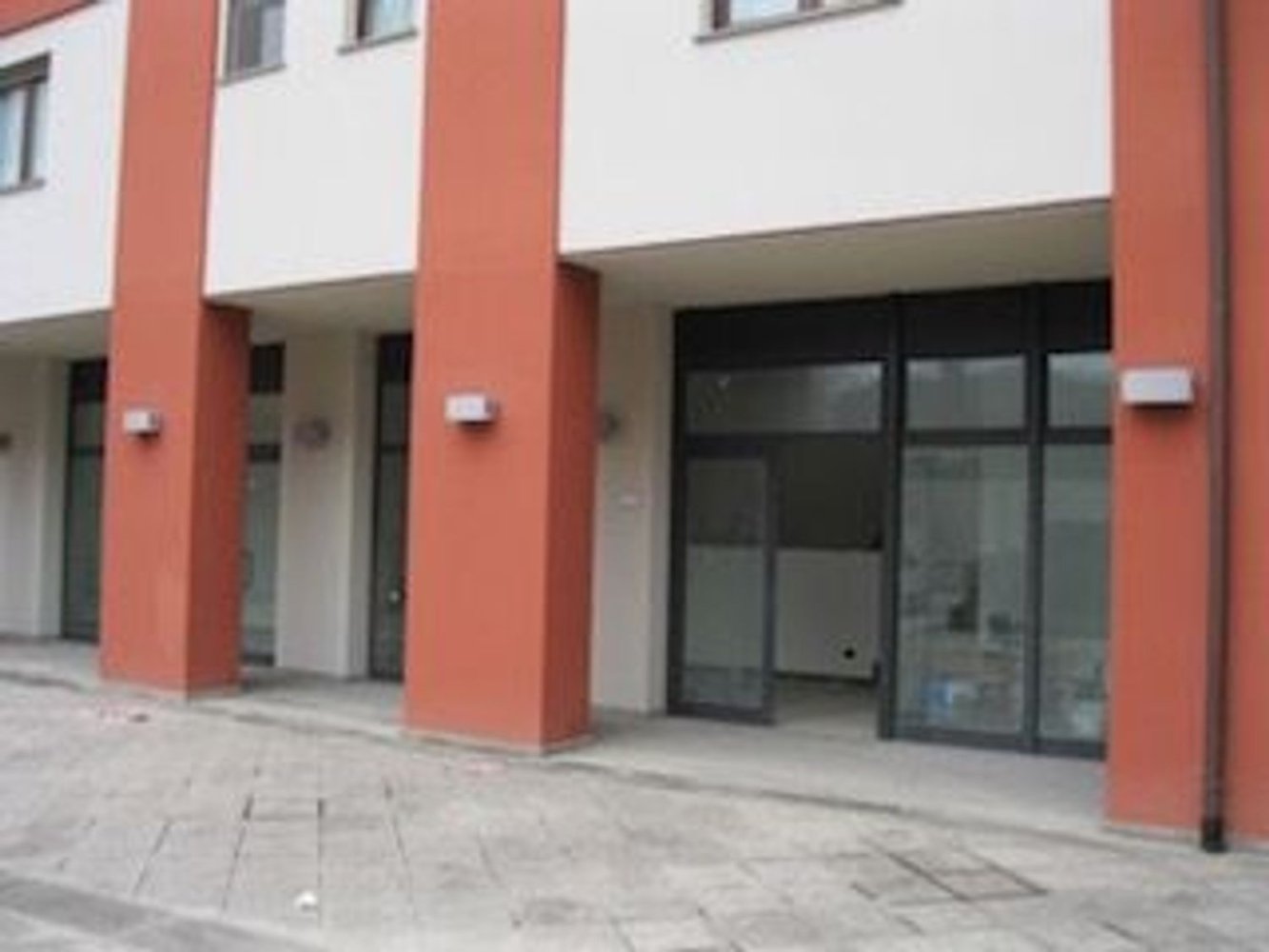 120m² Office in Signa, Italy No. 161148