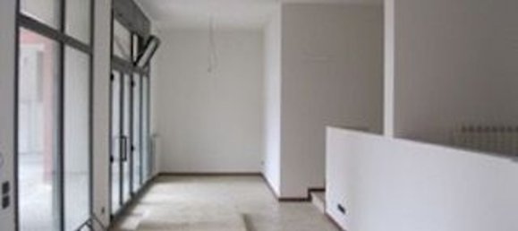 120m² Office in Signa, Italy No. 161148 2