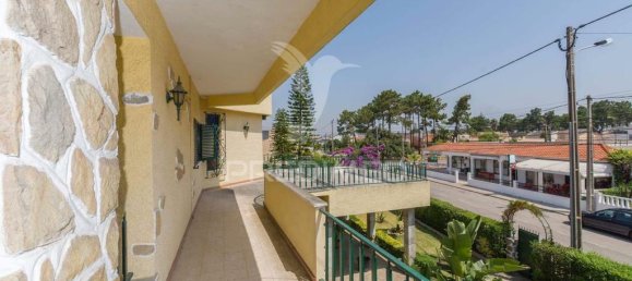 6 bedrooms House in Seixal, Portugal No. 28059 17