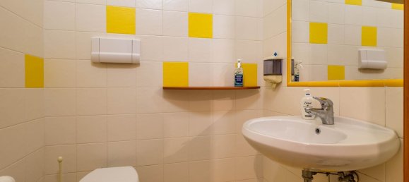 Büro in Modugno, Italy 100m², Nr. 359899 11