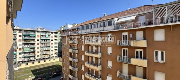 Apartamento de 2 dormitorios en Biella, Italy No. 60807 15