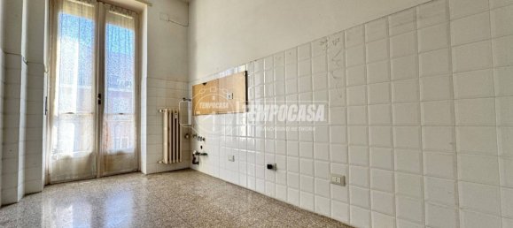 Apartamento de 2 dormitorios en Biella, Italy No. 60807 6