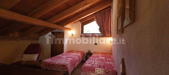 4 bedrooms House in Antey Saint Andre, Italy No. 177182 12