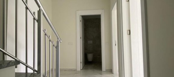 Penthouse 2+1 in Kestel, Turkey No. 9333 15