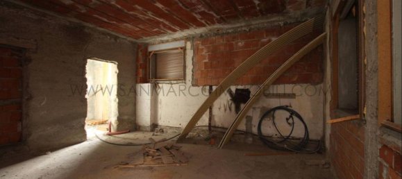 3 rooms House in Galbiate, Italy No. 149996 7