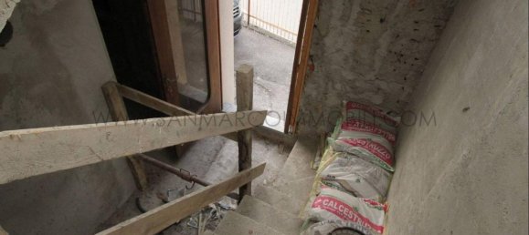 3 rooms House in Galbiate, Italy No. 149996 4